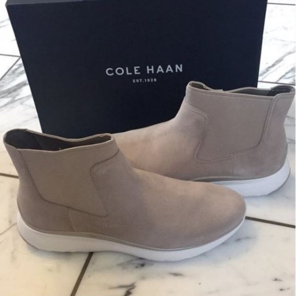 NEW ⭐️ Cole Haan ZeroGrand Chelsea Bootie size 9.5 - Picture 7 of 8